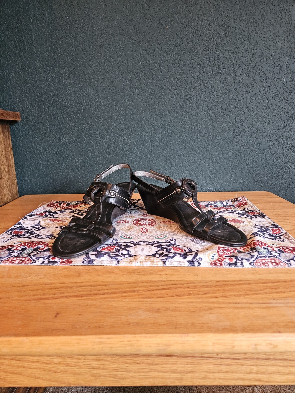 Leather Strap Sandals